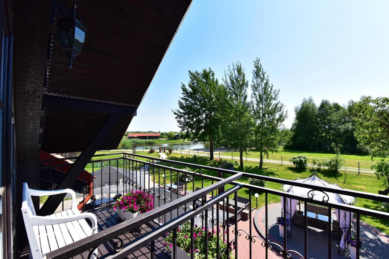 Rusne Villa Екстериор снимка